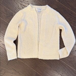 Elegant Vintage Tanner Cream Cardigan Sweater